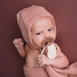 Dubbellaags Baby Mutsje AMBERYARN - Rose
